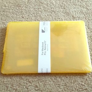 15” MacBook Pro Laptop Case - Yellow